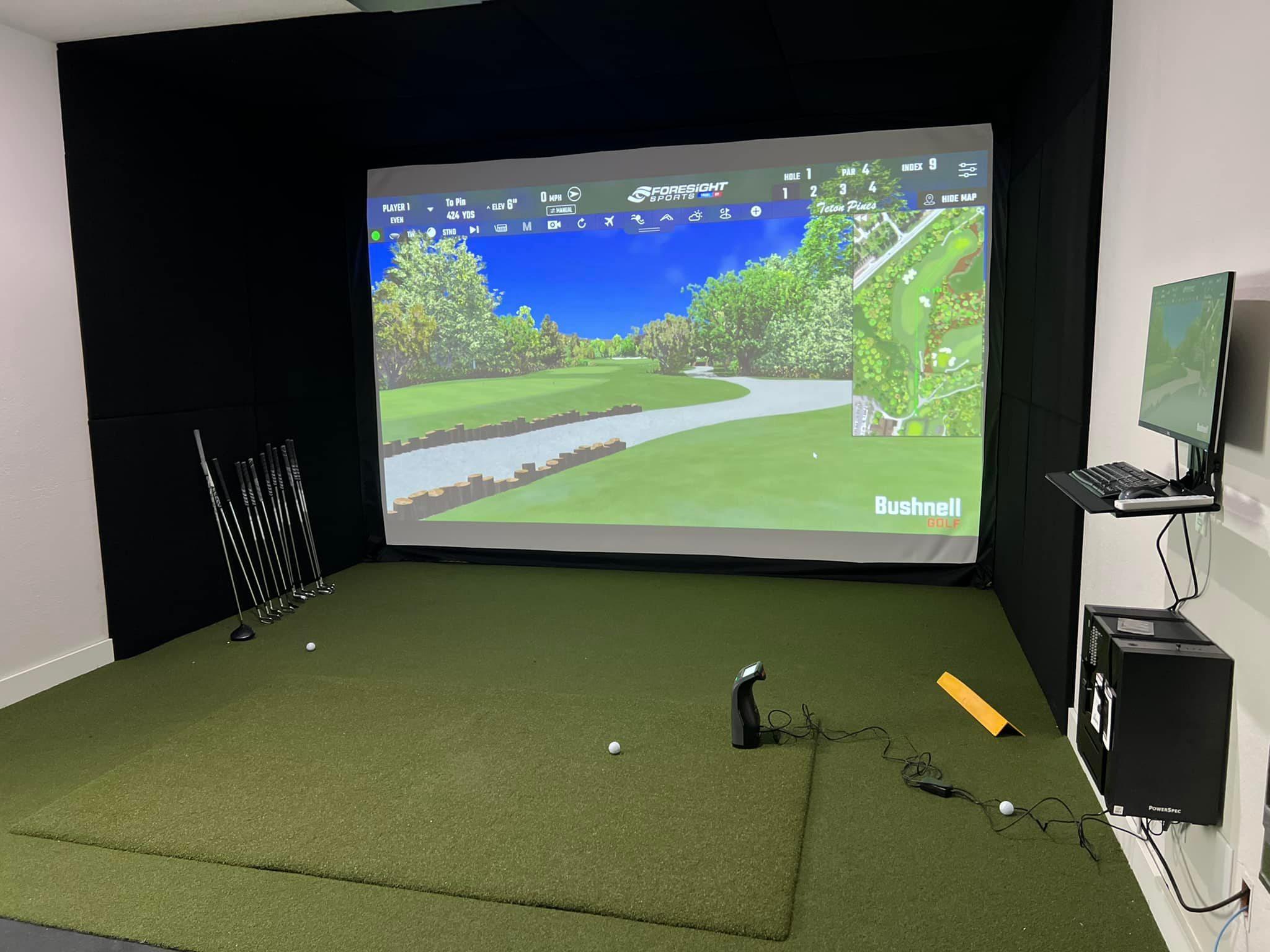 Midwest Golf Innovations - Gaming Computer Golf Simulator - Foresight Sports GC3 Custom Build