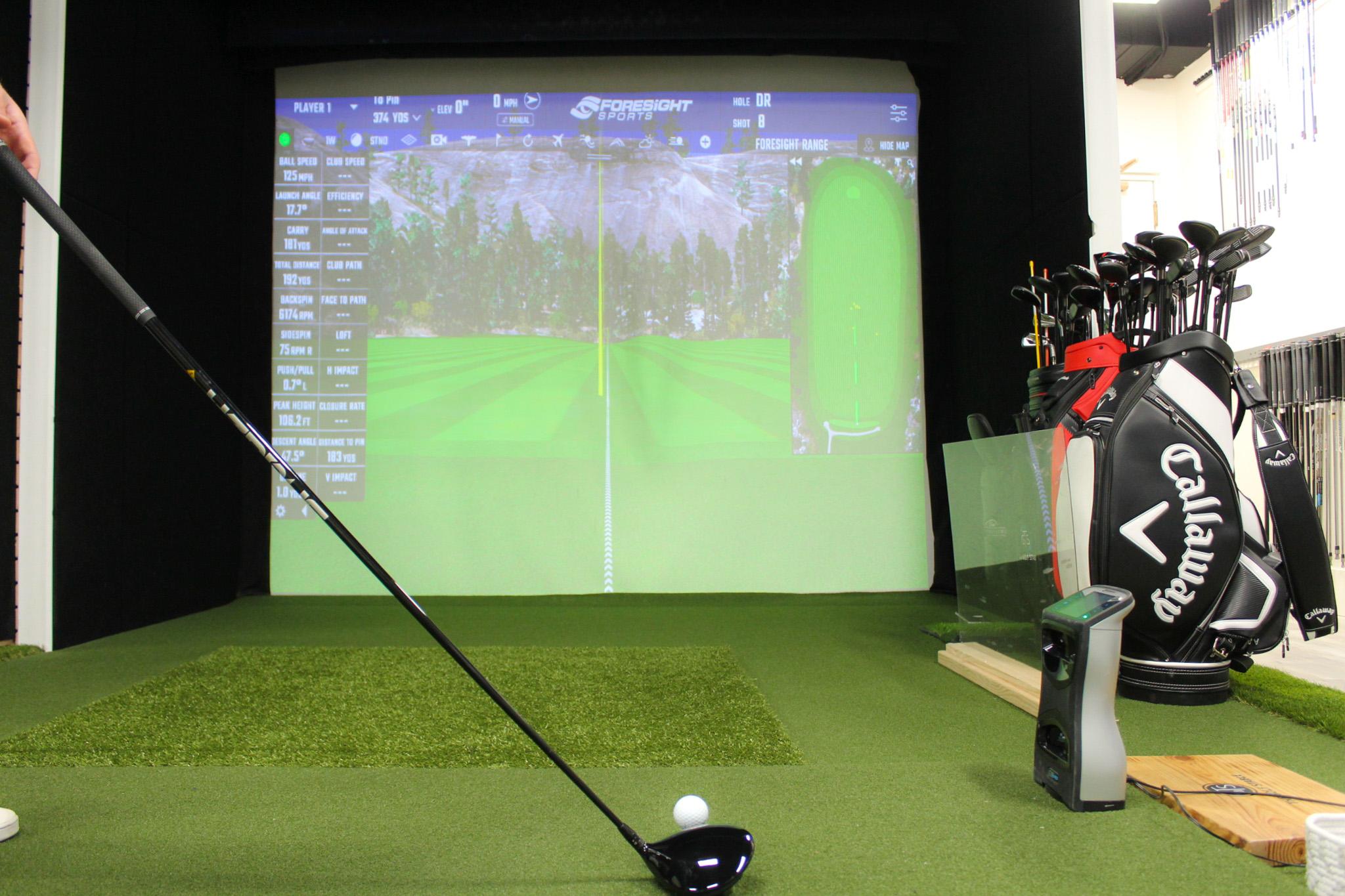 Midwest Golf Innovations - Home Golf Simulator - GC Hawk